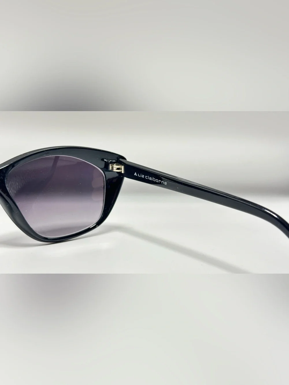 Liz Claiborne Black Oval Sunglasses Frames Only